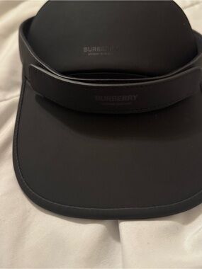 Visor with Detachable Front Panel